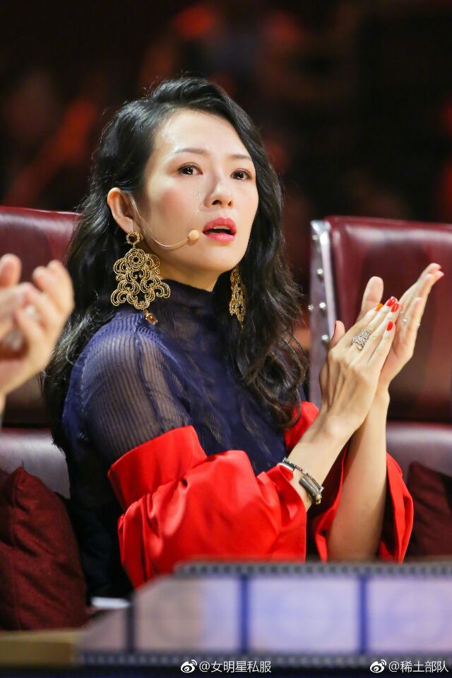 《我就是演员》这样的着装,惊艳了全场美到爆