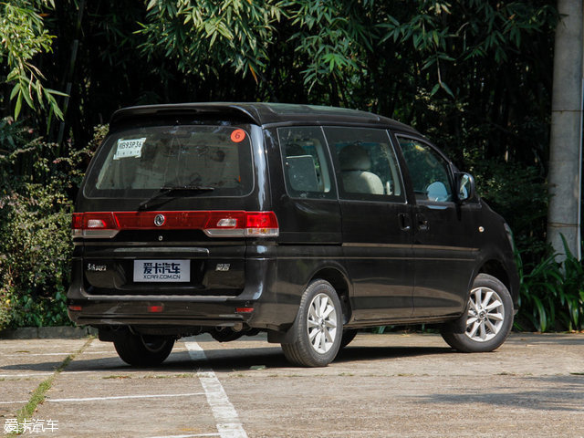 东风菱智m5七座2017款 搭1.6l配置升级4月上市