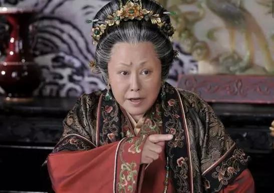 穆桂英挂帅 巾帼英雄光照千秋