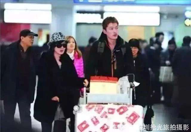 胡歌承认美国领证结婚, 新娘是薛佳凝! 胡歌: 确