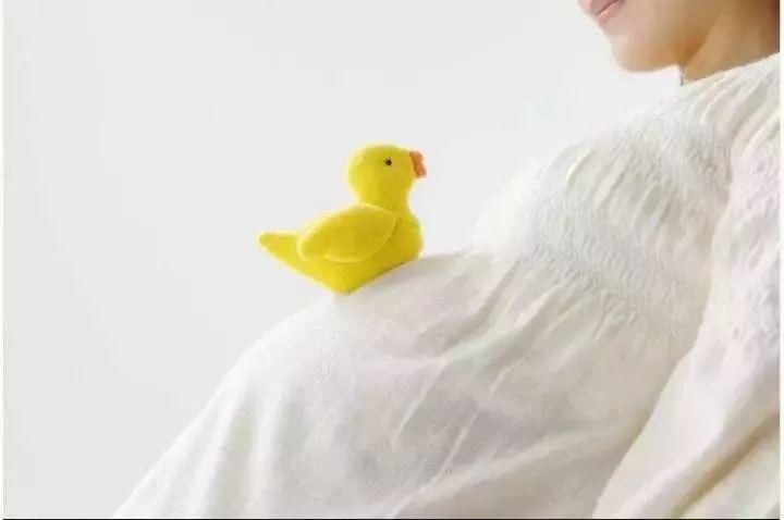 警惕!准妈妈因吃放冰箱里的水果失去宝宝,请小