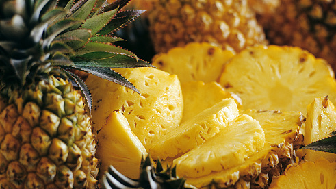 菠萝扎嘴是因为真有“针”?泡盐水不管用,你可以试试这样做! 菠萝扎嘴是因为真有“针”?泡盐水不管用,你可以试试这样做!