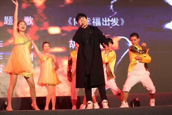 第五届中国国际微电影展青年导演被被授予中国