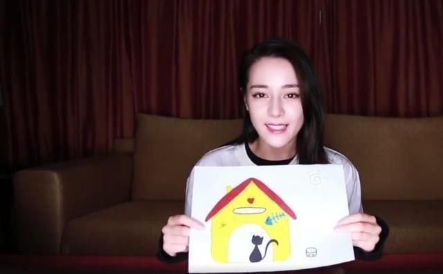 明星画画谁更强?李易峰幼儿园水平,赵丽颖调皮