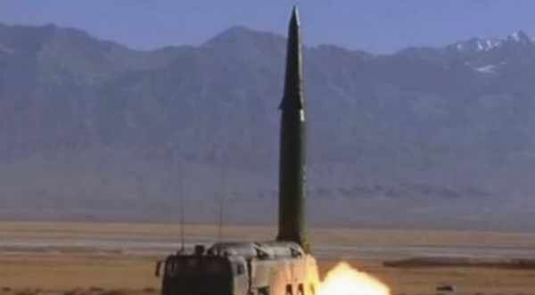 中国东风16导弹开盖近距离照:能横扫第一岛链