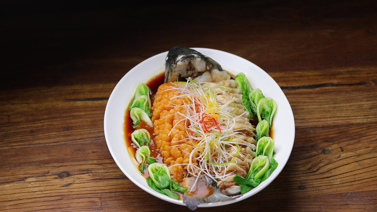 家宴露一手，全靠这道菜！一鱼双吃，颜值味道满分，上桌全家都要夸