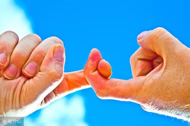 男友家一分彩礼不出,让我出十万买车,婚不结了