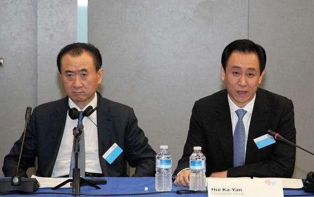 中国唯一不痛苦的首富:纳税超千亿,一年捐出