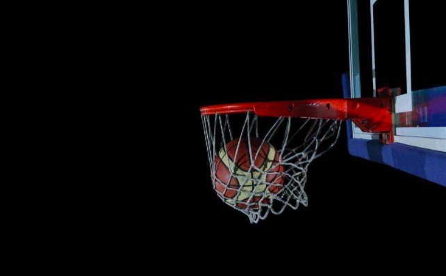 运营一支CBA球队要花多少钱?两家挂牌新三板