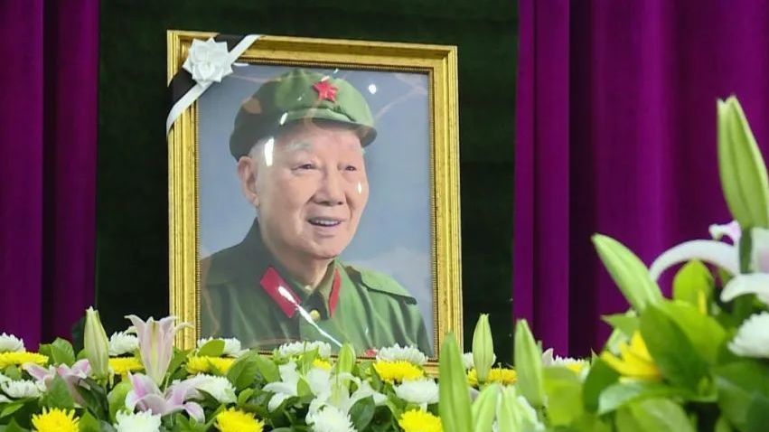 致敬!105岁老红军离世后捐献遗体 病理解剖资源匮乏曾是他的心病 致敬!105岁老红军离世后捐献遗体 病理解剖资源匮乏曾是他的心病