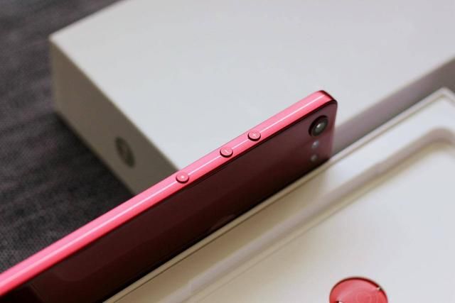 坚果Pro2特别版:特别的爱给特别的你