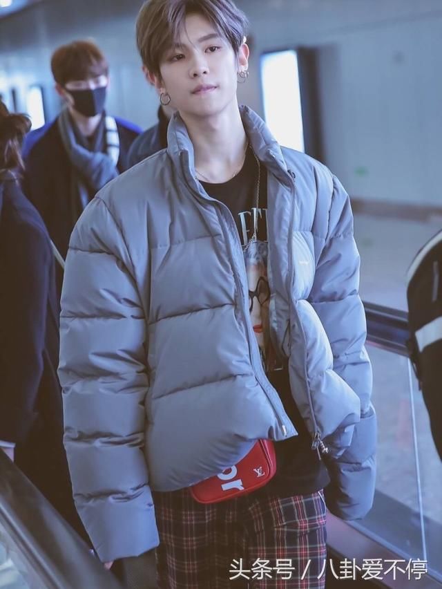 朱正廷富二代人设是假的?出道前不像有钱人,又