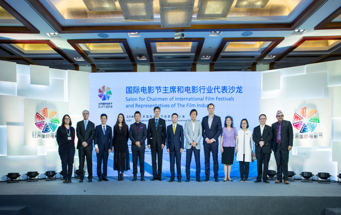 交流促发展,合作得共赢 交流促发展,合作得共赢