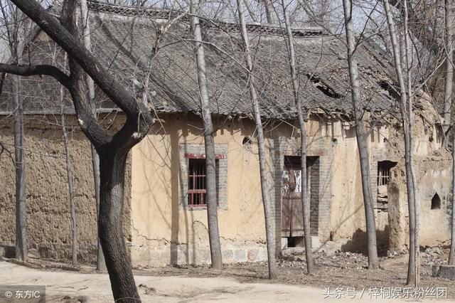 现在农村人在城市买房的越来越多,在农村建房