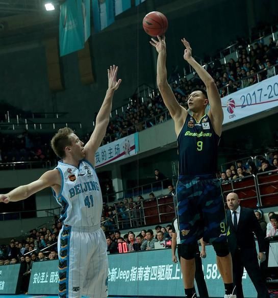 CBA前瞻,山东江苏争四决战,广东或送北京3连