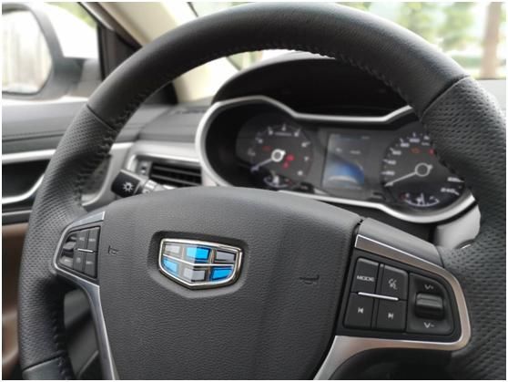 网红城市里的2018款吉利帝豪GL 带我尽情爱我