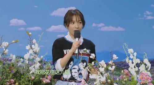 毛不易快本给吴昕拍照,昕姐直接暴走,翻唱《体