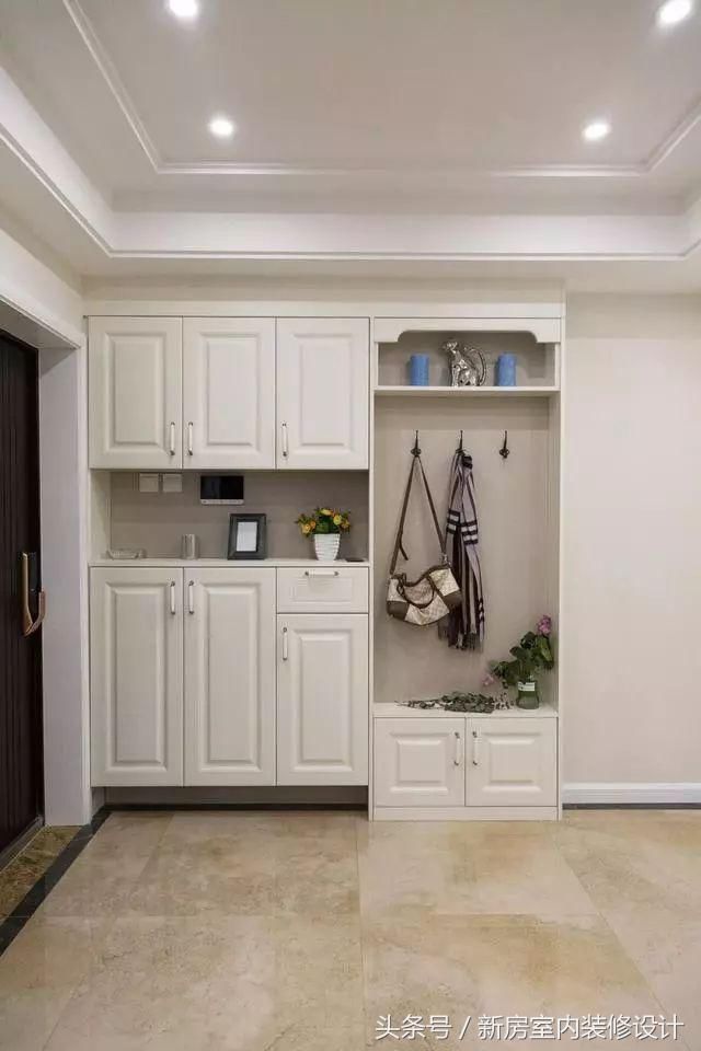 乔迁新家忍不住晒晒,入户鞋柜太漂亮了,邻居都