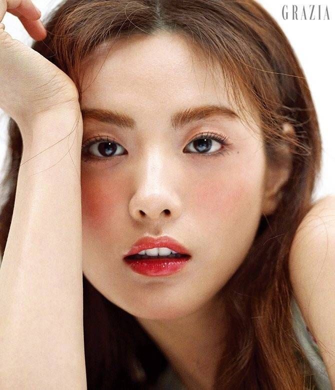 她是南韩"世界最美脸孔"第一人,网友:看颜值还不如baby杨颖