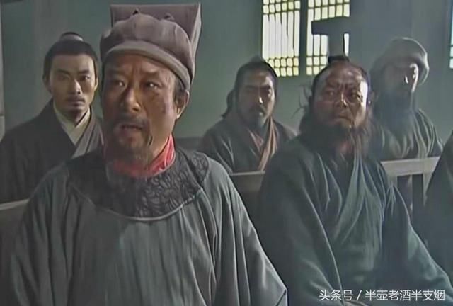 吴用暗示朱仝干掉宋江改变梁山格局 宋江