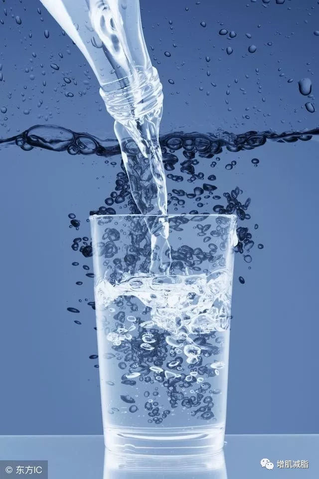 3个时间段喝水,可预防血液粘稠、降低肥胖率!
