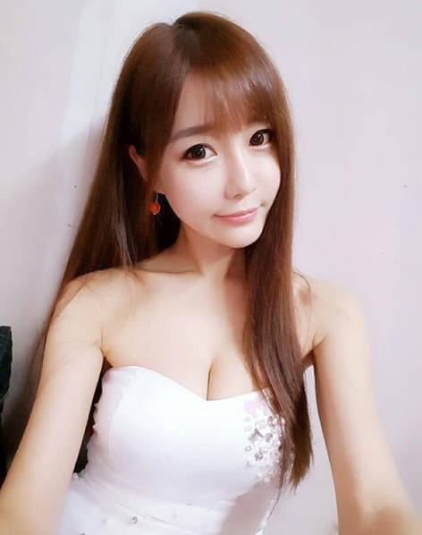 韩国女主播热舞送原味内衣 遭国内土豪疯抢