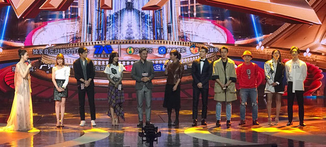 《跨界歌王》荣耀回归 吴秀波徐静蕾领衔开唱 《跨界歌王》荣耀回归 吴秀波徐静蕾领衔开唱