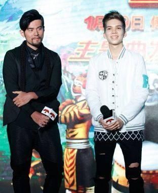 春晚派伟俊演唱《勇气》,用实力征服你的耳朵