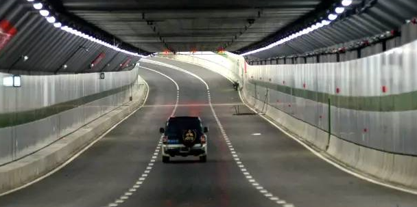 真稀奇，3分钟过江！南昌红谷隧道正式通车