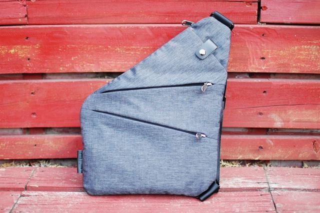 外观的确够别致,首先是不对称的外观,极具个性.