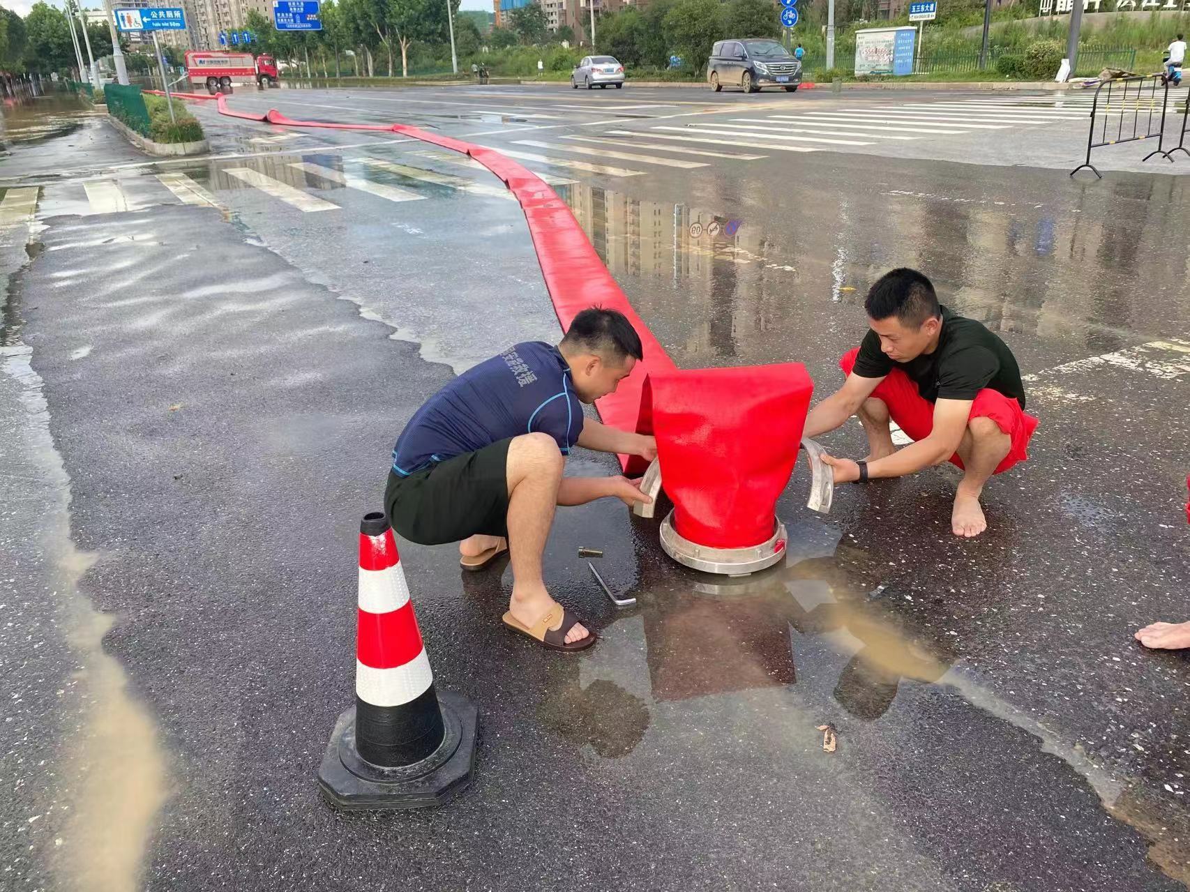 内涝 