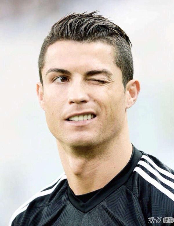 2018世界杯伪球迷观看指南!绿茵场上果然不缺