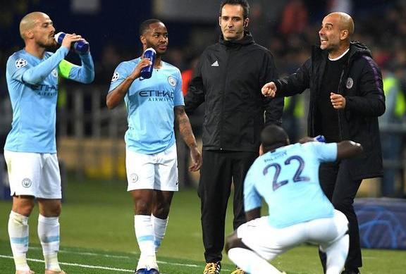 3球完胜!曼城替英超球队出气,瓜迪奥拉想拿欧