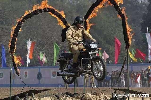 为什么世界各国的军费大坑总让印度来填?莫非