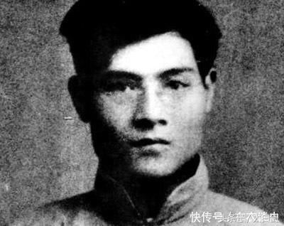 1976年毛主席逝世,叛徒张国焘说了7个字,字字