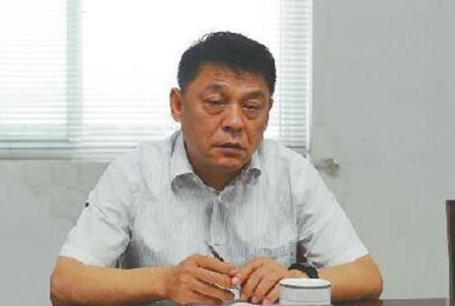 山东济南天桥区原区长李洪海一审开庭:被诉受
