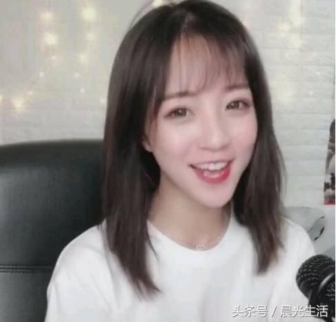 抖音走红后开直播捞钱,想加微信先刷十个穿云