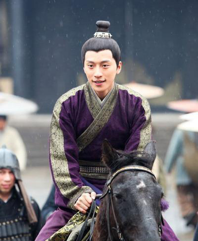 乔任梁昔日荧屏作品回顾