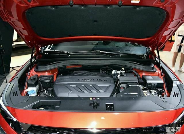 新款圣达菲?现代车系里尺寸最大的一款SUV亮