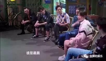 邓伦和李沁陷入绯闻恋情,男方心里依旧放不下