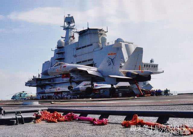 全球只有美国掌握的技术,却被中国四年攻克,舰载机归航全靠它!