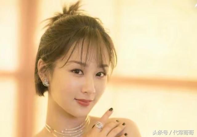 女星空气刘海造型谁最美?杨颖第八,郑爽第二,