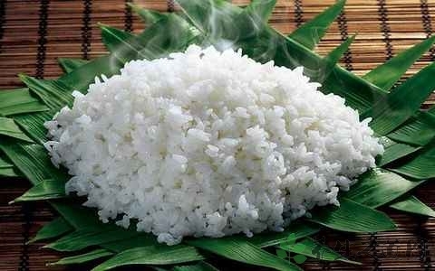 额头除皱按摩手法