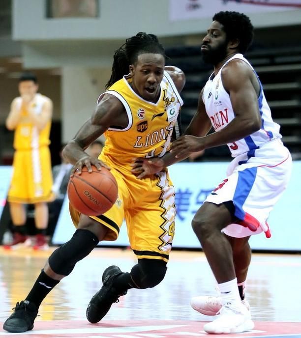 CBA排名山东男篮稳居第四,北京成功上岸,单外