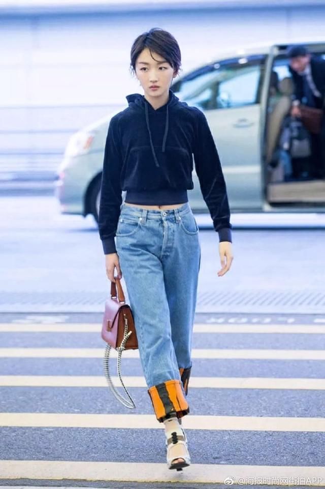 我在天暖和之前翻了周冬雨所有照片,终于知道