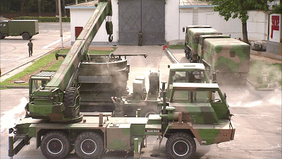 能对陆上重要目标和海上大中型舰船实施常规中远程精确打击，是我军核常通用、全域慑战的新型“杀手锏”武器。东风-26导弹是中国第一款射程可以覆盖关岛及关岛美军基地的常规弹道导弹，因此被网友冠以“关岛快递”或“关岛杀手”的称号。