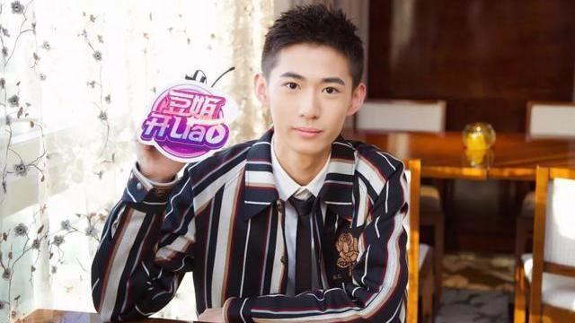 专访：6岁出道参演20余部戏，与甄子丹搭档票房破九亿！
