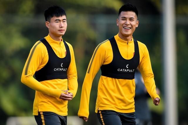 恒大危机来临!U23国足名单仅4人,前锋0人靠什