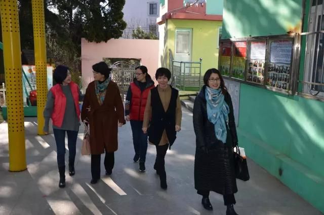 幼师附幼迎接市教科院教学研究中心教研员期初