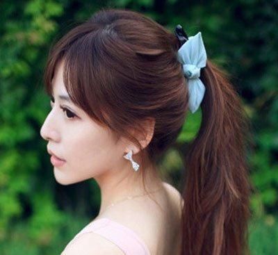 优雅的公主式头发是怎么扎马尾的?